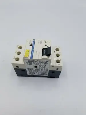 USED TELEMECANIQUE/SCHNEIDER GV2-RT10