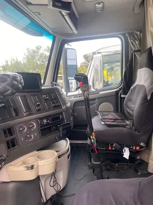 Used 2007 VOLVO 780 VNL Conventional trucks Florida US | USA Transequipment #1542539