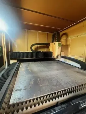 BESCUTTER SMART CUBE 4X4 1313A – 3000 WATT FIBER LASER