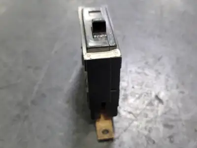 NEW EATON CUTLER-HAMMER BA170
