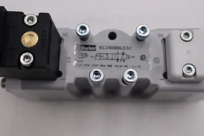PARKER 145PSIG 120/60VAC 4:1VA PNEUMATIC SOLENOID VALVE NIB H11WXBBL53C STK L538