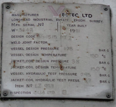 12,000 L S/S JKTD Vertical Pressure Vessel
