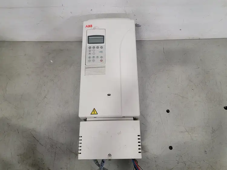 Used ABB ACS800-01-0011-7 Switchgears British Columbia CA | Lenmark #239500