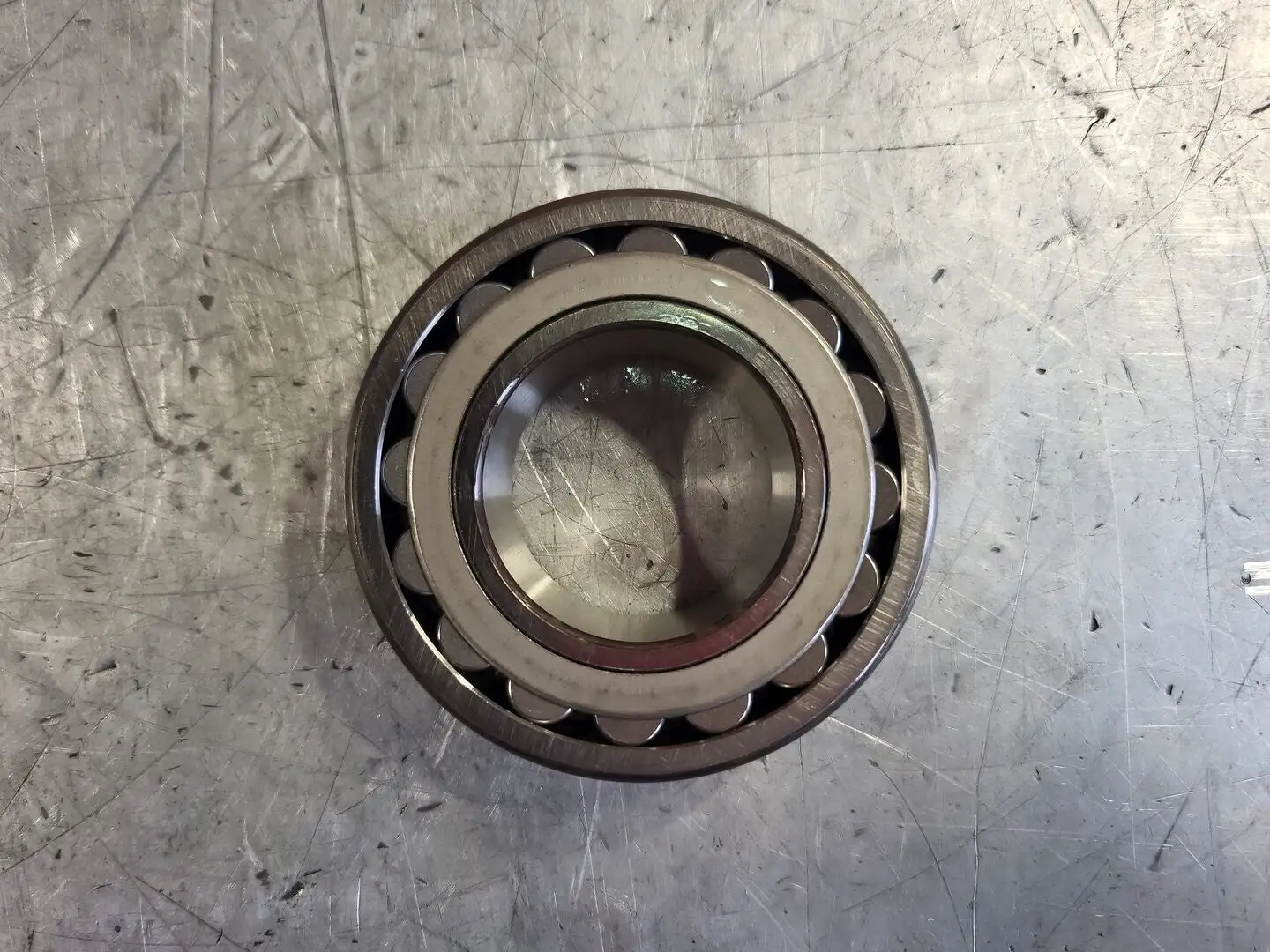 NEW SKF 22208EK/C3