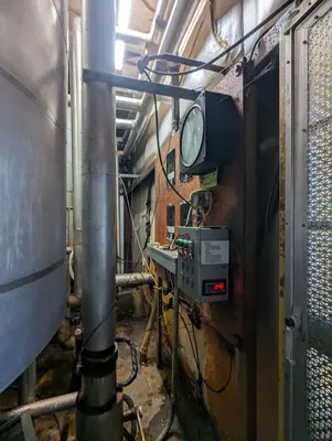 1977 WORLD WIDE CONVERTING MACHINERY INC WAX SATURATING LINE Printing & Converting, Wax Saturation Line | Mark One Machinery (2)