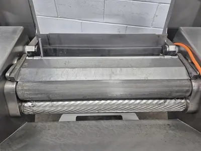 USED 2004 MAJA EVM 4006