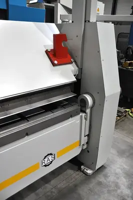 USED RAS 3200 X 4 MM CNC