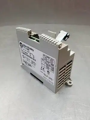 Used Allen-Bradley MicroLogix 1762-OW16 PLC Input & Output South Carolina US | Palmetto Automation #1786973
