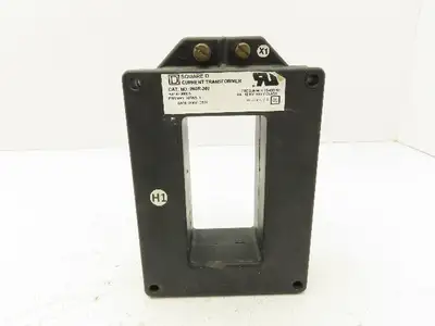Square D 260R-302 Full Wave Current Transformer 3000:5 Ratio 600V 25-400Hz