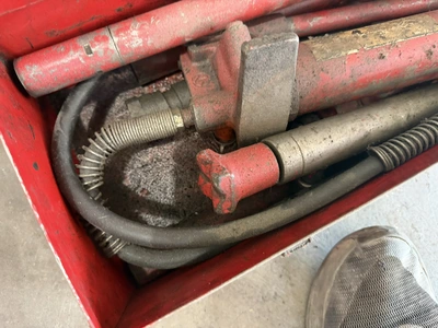 Used _UNKNOWN_ _UNKNOWN_ Hand Presses Indiana US | Miedema Asset Management Group #1414885