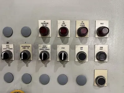 HERTWICH ENGINEERING MODEL #HE-300-30/A SWARF PUCK BRIQUETTER PRESS MACHINE: STOCK #23344