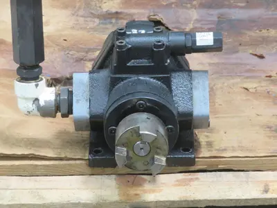 Used FUJI 330H-VB Hydraulic Pumps Texas US | Aucto #1308349
