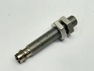 BI2U-EG08-AP6X-V1131, 4602033 | Turck BI2U-EG08-AP6X-V1131 Inductive Sensor M8 4602033 - Used