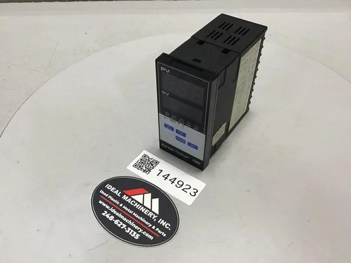Used BARBER COLMAN MBEA-02200-000-8-00 Temperature Controls Michigan US | Ideal Machinery #691217
