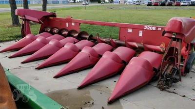 USED CASE IH 2208