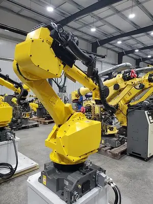 USED FANUC M-710IC/70