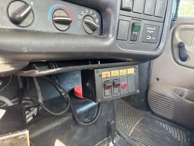 Used 2005 CHEVROLET C7500 Bucket (boom) trucks Mississippi US | Proxy Equipment #1378786