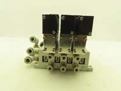 SMC VV5FS2 Plug-In 3-Station Manifold Control Unit VFS2600 Solenoid Valve Bank