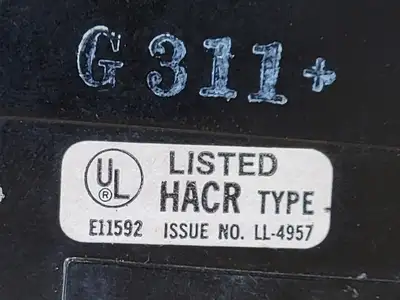 15 Amp, 3 Pole, 240 volts Circuit Breaker