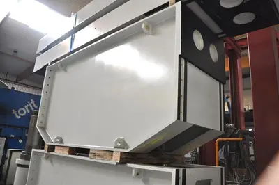 USED LVD 600 TON DISH END FORMING PRESS