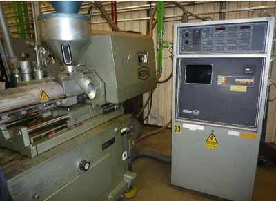 USED NETSTAL N235-90MP INJECTION MOULDING