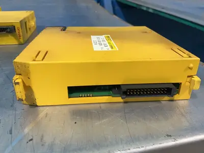 Used FANUC A02B0323C205, A03B0819C109 Input / Output Modules Ohio US | HGR 24 #1345392