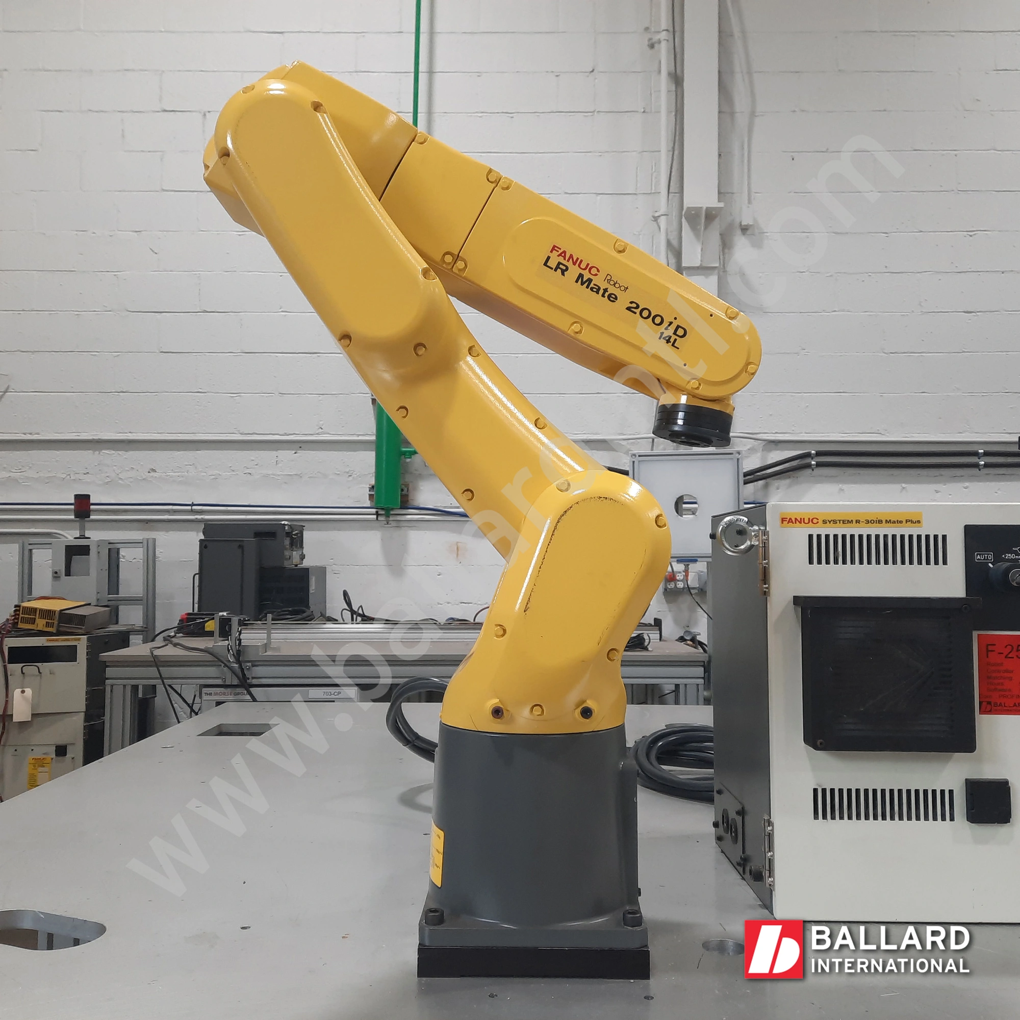 FANUC LR Mate 200iD/14L Robot System w/R30iB Mate Plus