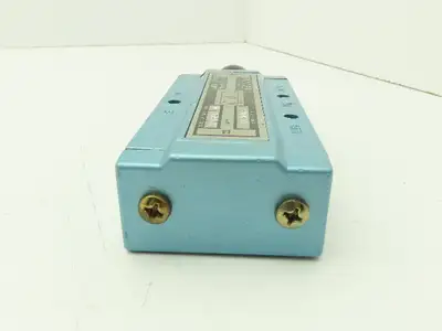 S3B0CCX2 Skinner Directional Control Valve 5/2 5 Way 2 Pos 1/4" NPT 150 PSI