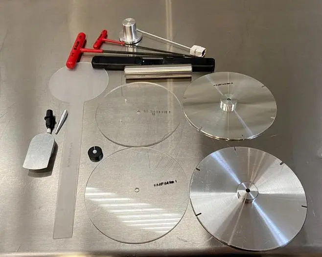 ALIGNMENT/CALIBRATION KIT