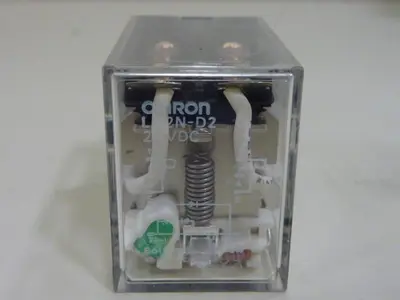 USED OMRON LY2N-D2