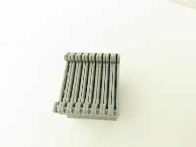 Eaton UT 2.5 Feed-Through Terminal Block Gray 2.5mm² IEC 60947-7-1  Lot of 349
