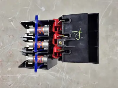 Disconnect Switch w/ 3 Times 15 Amp fuse AJT15