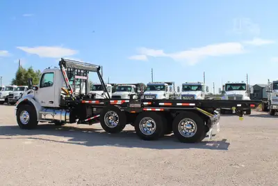 New | in-Stock 2027 PETERBILT 548 Rolloff Trucks Texas US | Roll Off Truck World #1492018
