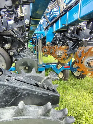 Used 2021 KINZE 3505 Planters Michigan US | Proxy Equipment #1426047
