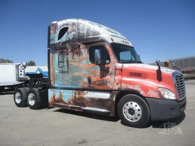 Used 2013 FREIGHTLINER CASCADIA 125 Conventional trucks Arizona US | Tuscon Trux & Equipment Sales #1542904
