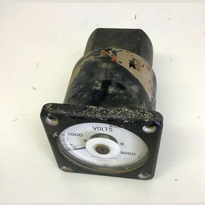 CEMCO Analog Voltmeter