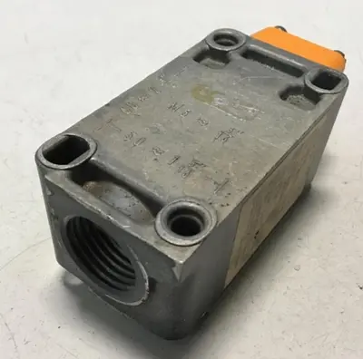 USED SIEMENS 3SE3 170-1C