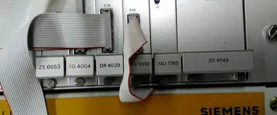 SIEMENS P 6SE-4706 SIMOVERT DRIVE W/ ADAPTER CARD 380/415V 8A 50/60HZ 1K