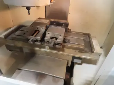 2001 HAAS SUPER MINI MILL Vertical Machining Centers | Midstate Machinery (18)