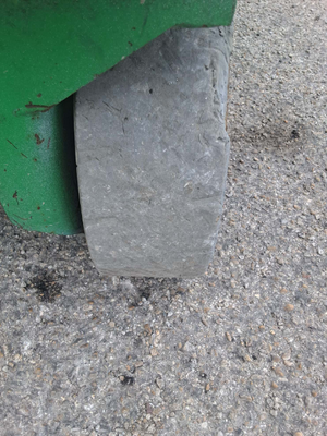 USED 2016 Genie GS-3232