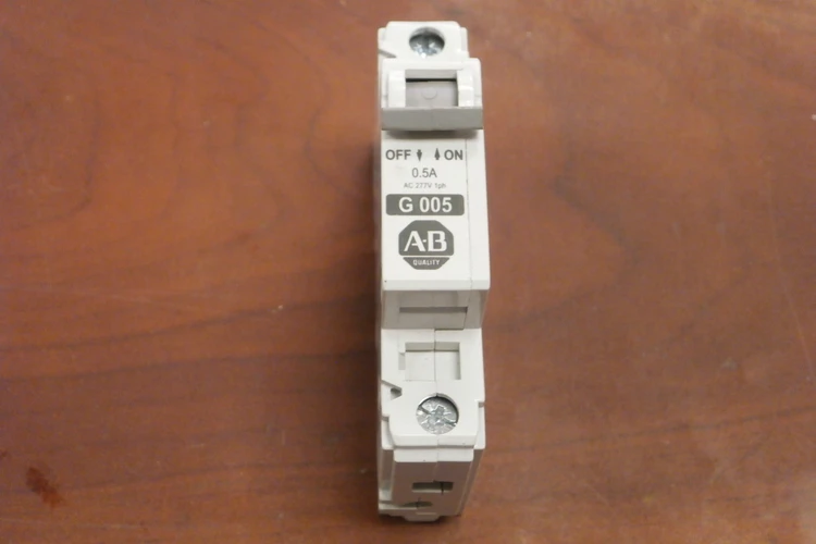 Used Allen-Bradley 1492-CB1 Safety Products (Other) Arizona US | ASSET CONVERSION SPECIALISTS, INC. #312909