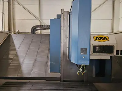 USED 2000 AXA VARIO