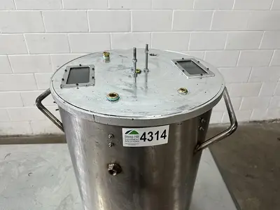 25-Gallon Holding Tank