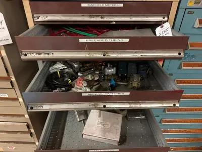 VIDMAR STYLE TOOL CABINET 13 DRAWERS WITHOUT CONTENTS