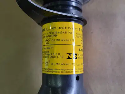 NEW RAYCHEM E-100-L-E