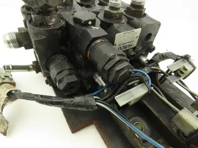 Hyster 3-Spool Hydraulic Mast Control Valve Manifold from E60Z-33 Forklift
