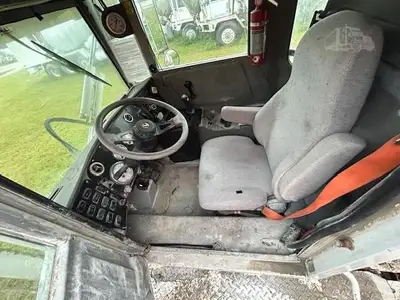 Used 2019 INDIANA PHOENIX CONCRETE MIXER Concrete Mixer Trucks Florida US | Big D Heavy Equipment #1556970