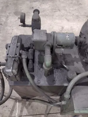 USED WHITNEY 664-138