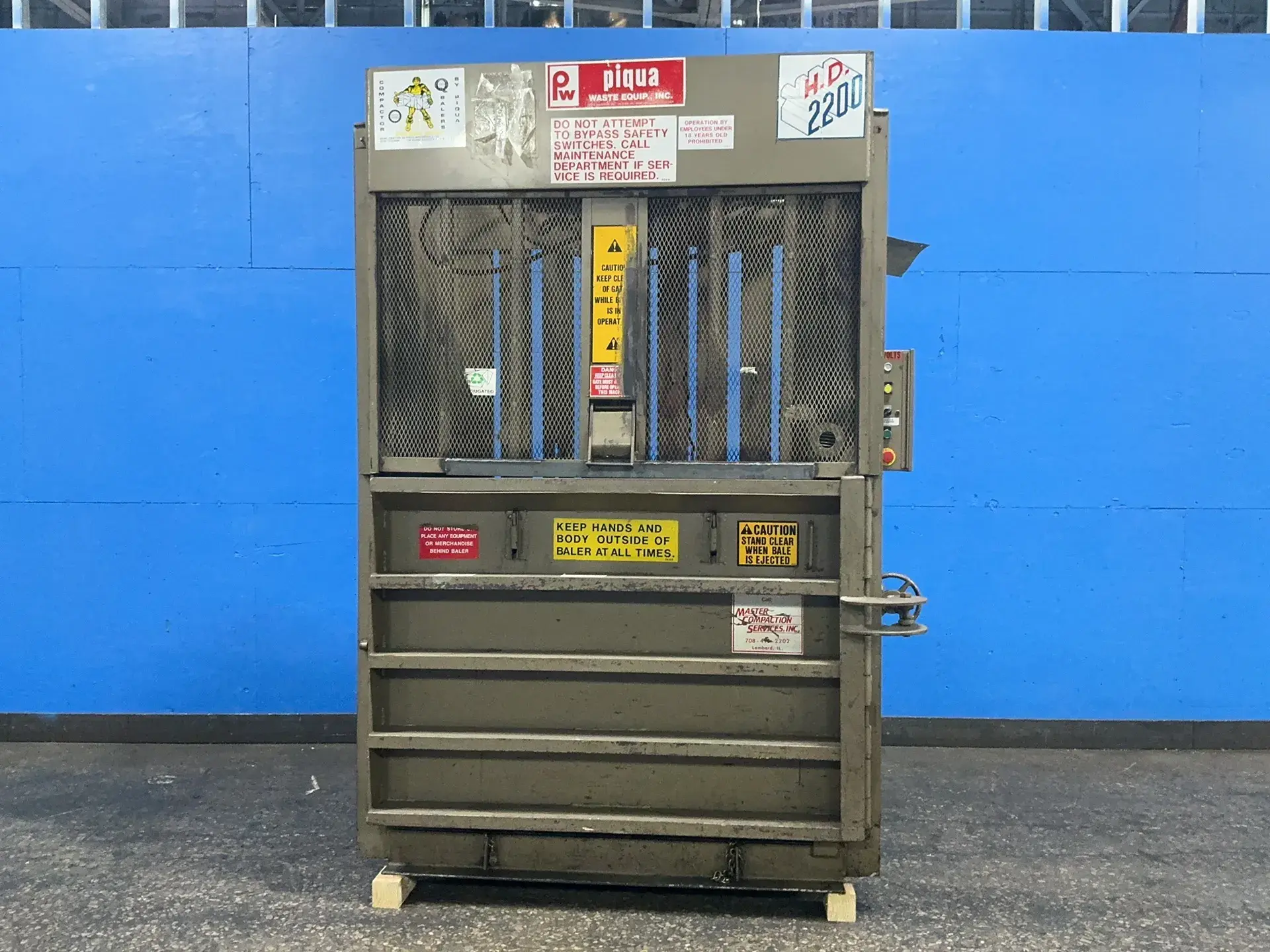 Used PIQUA WASTE EQUIP., INC. H.D. 2200 Balers Ohio US | HGR 24 #1358958