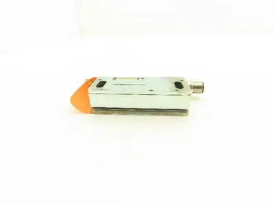Banner SI-HG80DQD Hinge Safety Interlock Switch Zinc Die cast